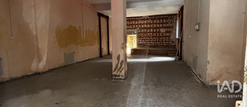 Immeuble de 576 m² à León (24009)