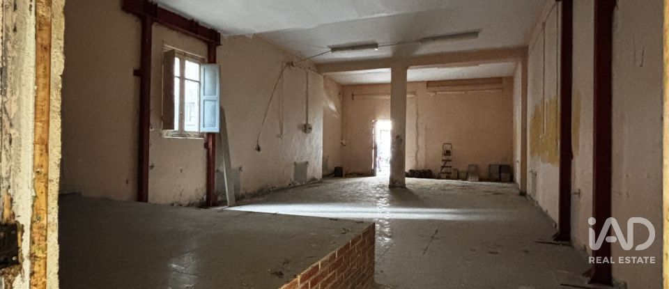 Immeuble de 576 m² à León (24009)