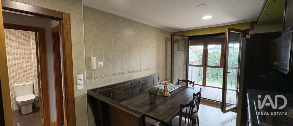 Casa 4 habitaciones de 200 m² en Sariegos del Bernesga (24121)