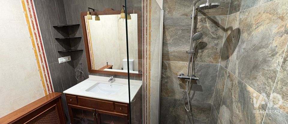 Casa 4 habitaciones de 200 m² en Sariegos del Bernesga (24121)