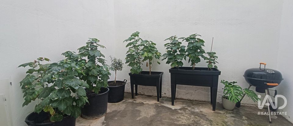 Boutique/Local commercial de 33 m² à Les Roquetes (08812)