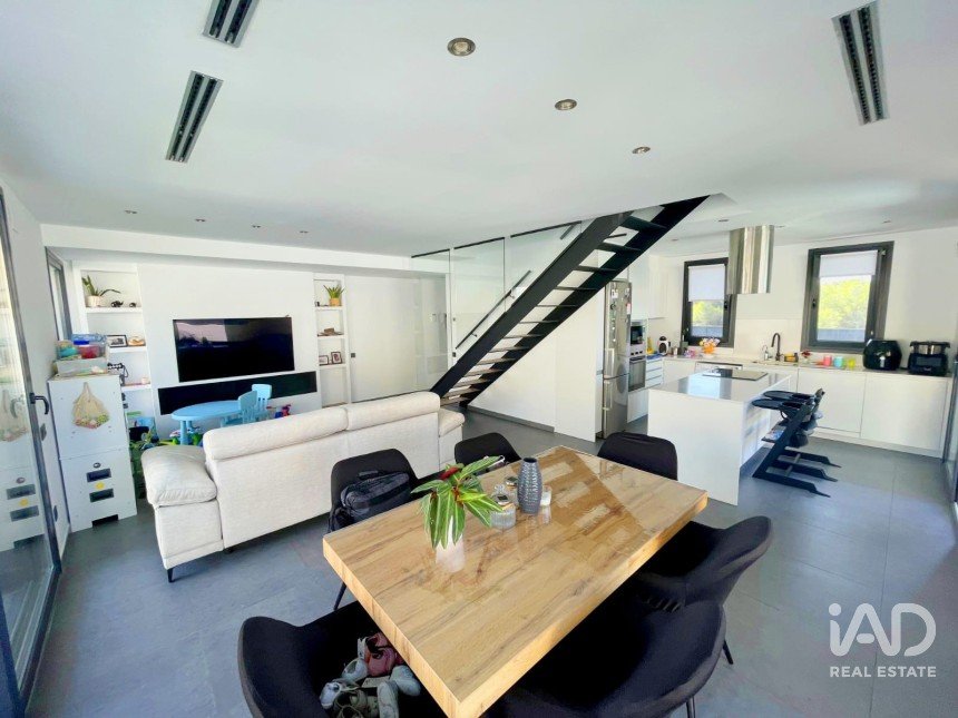 Casa 3 habitacions de 131 m² a Roda de Bara (43883)