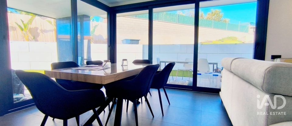 Casa 3 habitacions de 131 m² a Roda de Bara (43883)