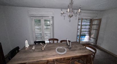 Village house 5 bedrooms of 356 m² in Villaturiel (24226)