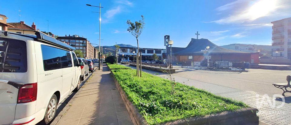 Shop / premises commercial of 70 m² in Lasarte-Oria (20160)