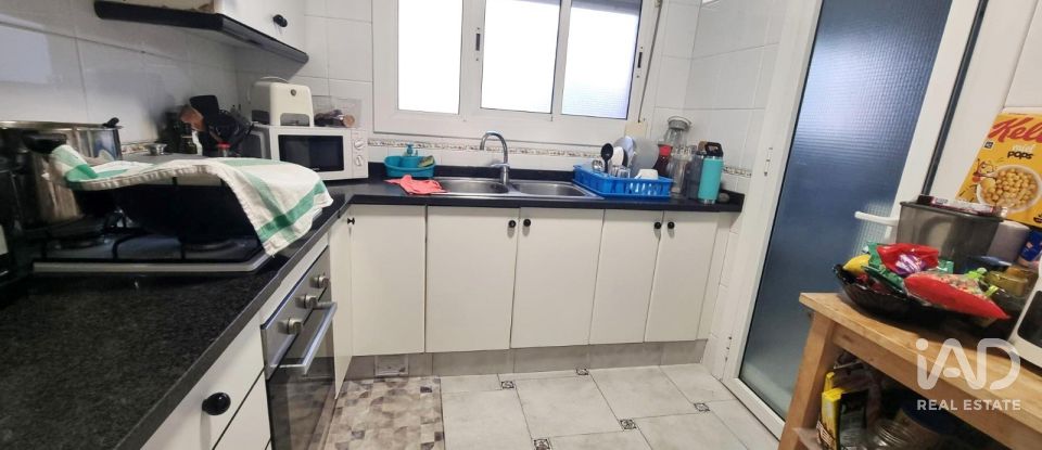 Piso 3 habitaciones de 90 m² en Les Roquetes (08812)