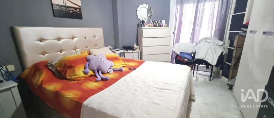 Piso 3 habitaciones de 90 m² en Les Roquetes (08812)