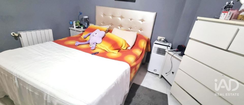 Piso 3 habitaciones de 90 m² en Les Roquetes (08812)