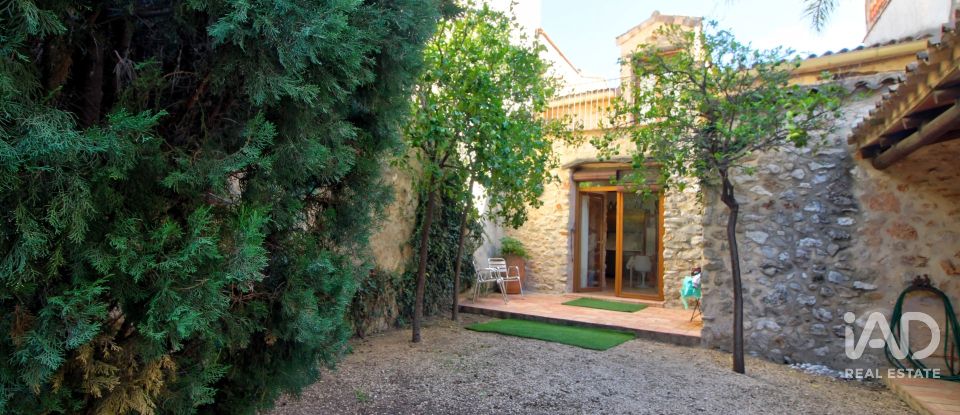 Village house 3 bedrooms of 216 m² in Adsubia (03786)