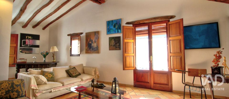 Village house 3 bedrooms of 216 m² in Adsubia (03786)