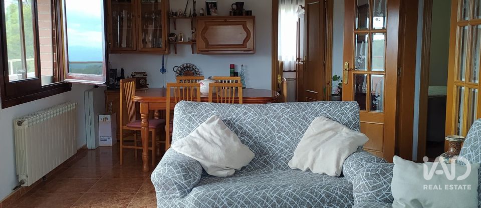 Casa 7 habitaciones de 95 m² en Font-rubí (08736)