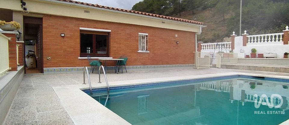 Casa 7 habitaciones de 95 m² en Font-rubí (08736)