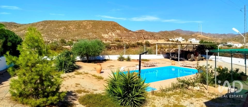 Casa rústica 6 habitaciones de 236 m² en Gafarillos (04277)