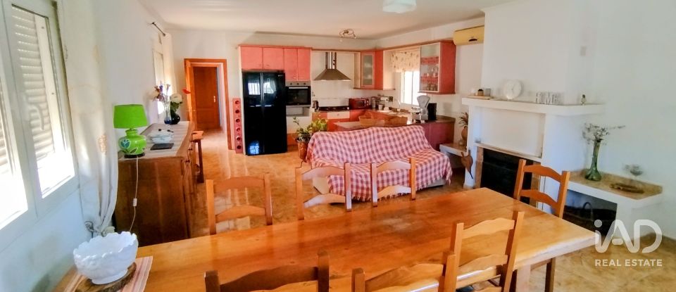 Casa rústica 6 habitaciones de 236 m² en Gafarillos (04277)