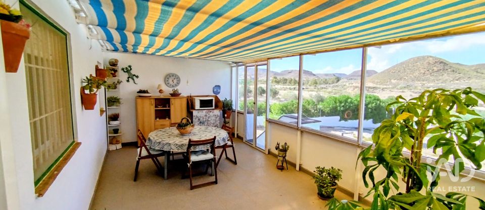 Casa rústica 6 habitaciones de 236 m² en Gafarillos (04277)