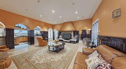 Piso 4 habitaciones de 373 m² en San Fernando (11100)