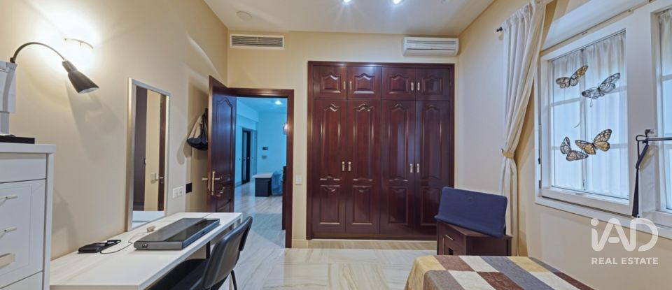 Pis 4 habitacions de 373 m² a San Fernando (11100)