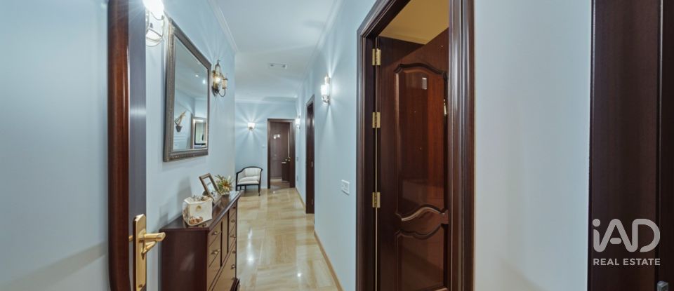 Pis 4 habitacions de 373 m² a San Fernando (11100)