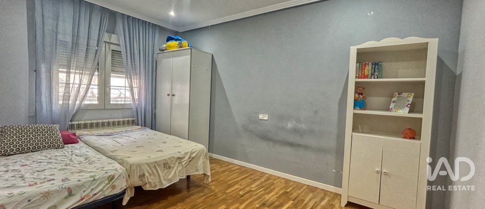 Casa de poble 4 habitacions de 314 m² a Villacañas (45860)