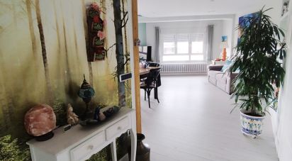 Apartment 3 bedrooms of 119 m² in León (24002)