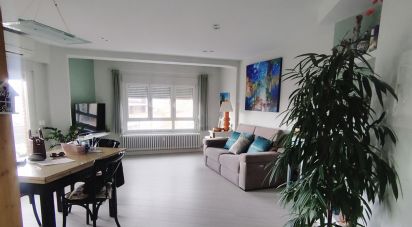 Apartment 3 bedrooms of 119 m² in León (24002)