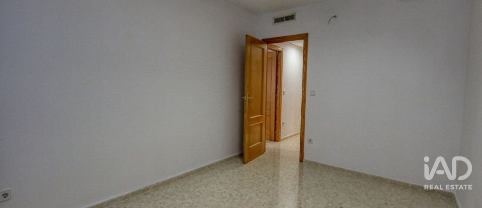 Estudio 3 habitaciones de 75 m² en Oliva (46780)