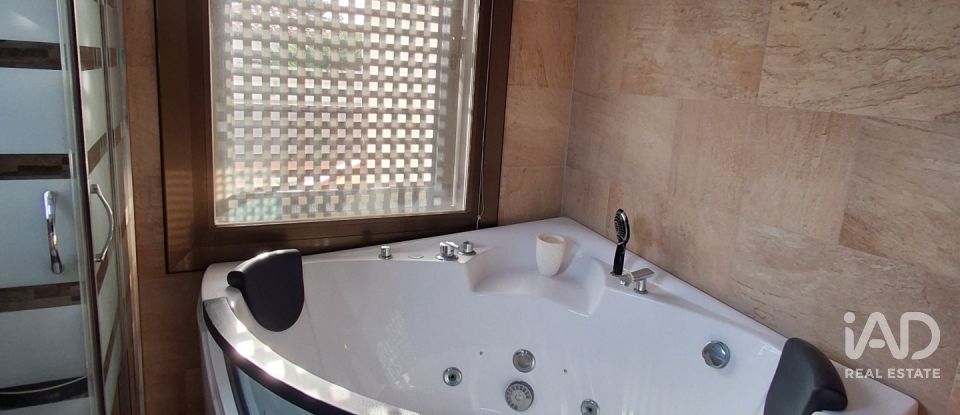 Casa de muntanya 5 habitacions de 225 m² a Mont-Roig del Camp (43892)