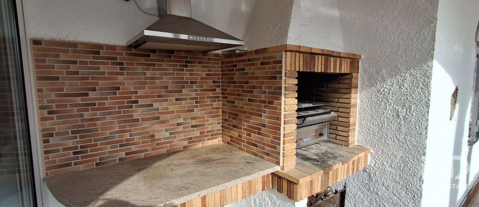 Casa de muntanya 5 habitacions de 225 m² a Mont-Roig del Camp (43892)