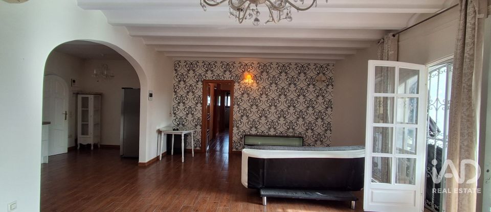 Casa de muntanya 5 habitacions de 225 m² a Mont-Roig del Camp (43892)