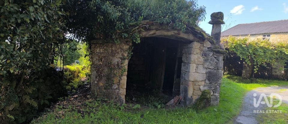 Casa rural 0 habitaciones de 200 m² en Grandal (15616)