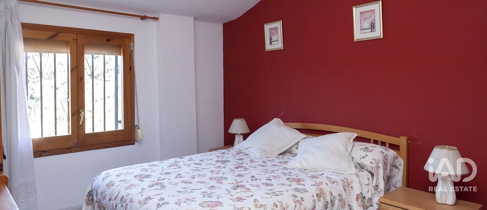 Casa 4 habitaciones de 128 m² en Sant Cebrià de Vallalta (08396)