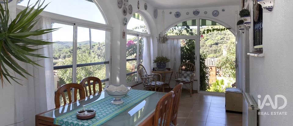 Casa 4 habitaciones de 128 m² en Sant Cebrià de Vallalta (08396)