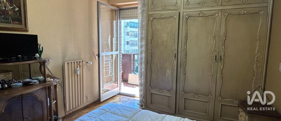 Pis 3 habitacions de 100 m² a León (24004)