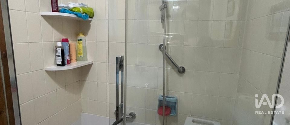 Pis 3 habitacions de 100 m² a León (24004)