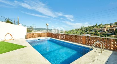 House 4 bedrooms of 252 m² in Santa Coloma de Cervelló (08690)