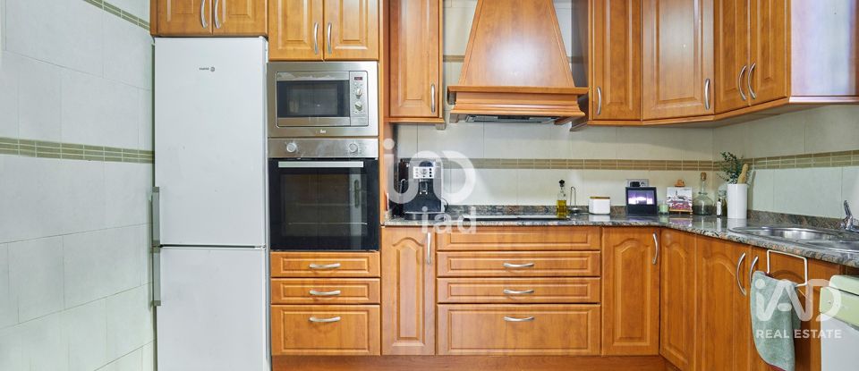 Casa 4 habitacions de 252 m² a Santa Coloma de Cervelló (08690)