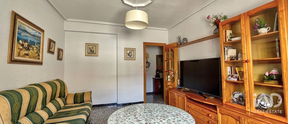 Pis 3 habitacions de 104 m² a Novelda (03660)