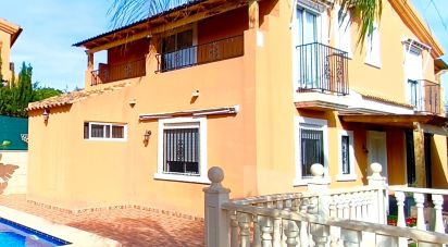 Casa de muntanya 3 habitacions de 196 m² a Mutxamel (03110)