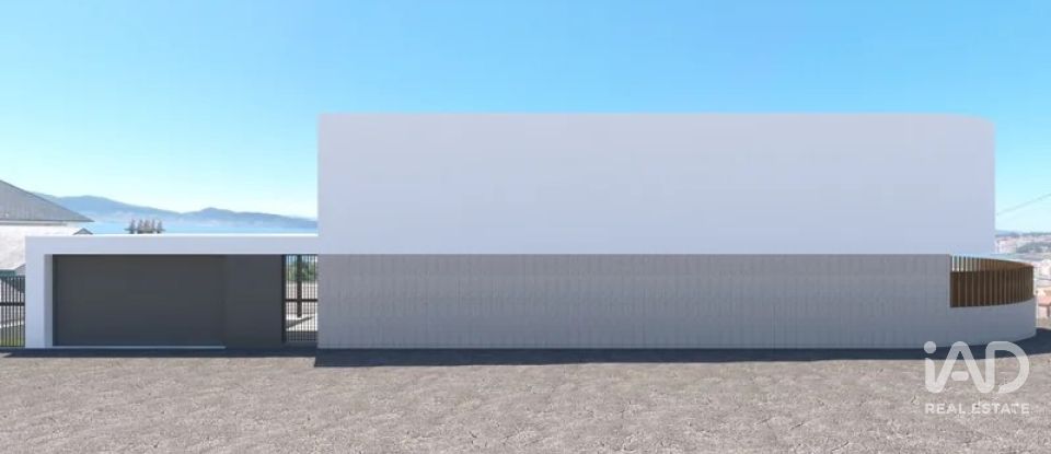 Chalet 4 habitaciones de 208 m² en A Carabuxeira (36969)