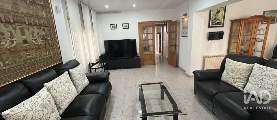 Chalet 4 habitaciones de 224 m² en Cunit (43881)