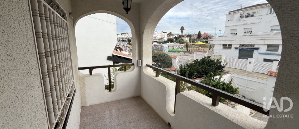 Chalet 4 habitaciones de 224 m² en Cunit (43881)