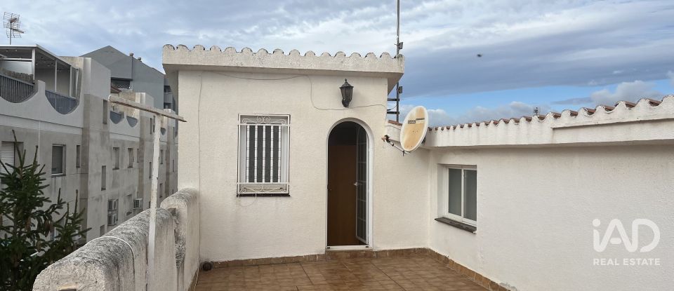 Chalet 4 habitaciones de 224 m² en Cunit (43881)