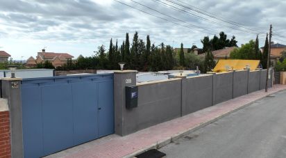 Building plot of 860 m² in Canastel (03690)