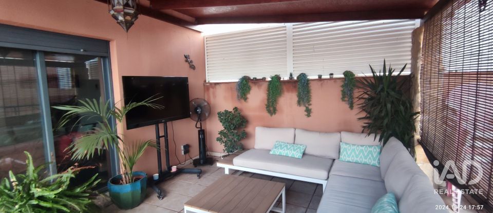 Dúplex 3 habitaciones de 91 m² en Castellón de la Plana/Castelló de la Plana (12006)