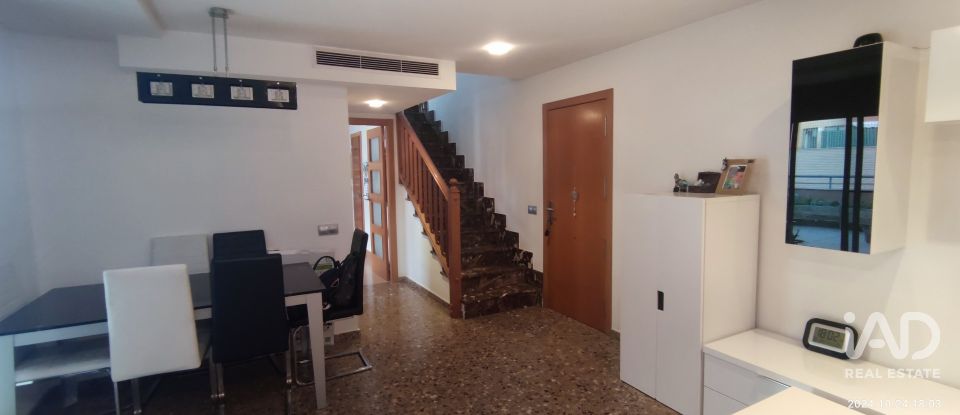 Dúplex 3 habitaciones de 91 m² en Castellón de la Plana/Castelló de la Plana (12006)