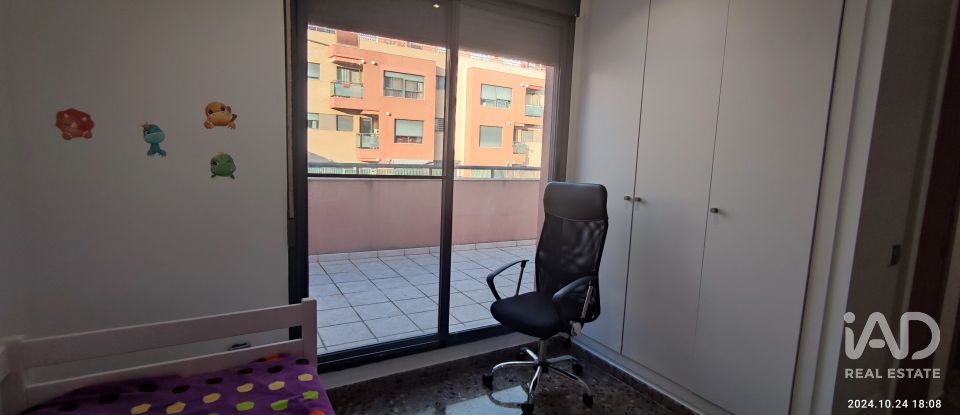 Dúplex 3 habitaciones de 91 m² en Castellón de la Plana/Castelló de la Plana (12006)