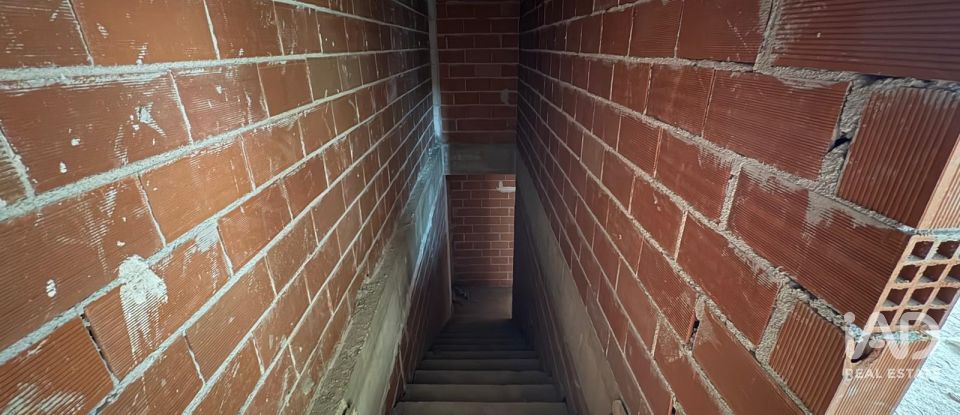 Casa de poble 2 habitacions de 290 m² a Sagra (03795)