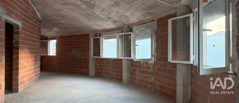 Casa de poble 2 habitacions de 290 m² a Sagra (03795)