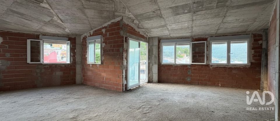 Casa de poble 2 habitacions de 290 m² a Sagra (03795)