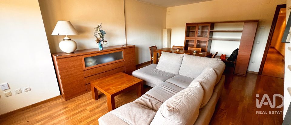 Piso 3 habitaciones de 165 m² en Figueres (17600)